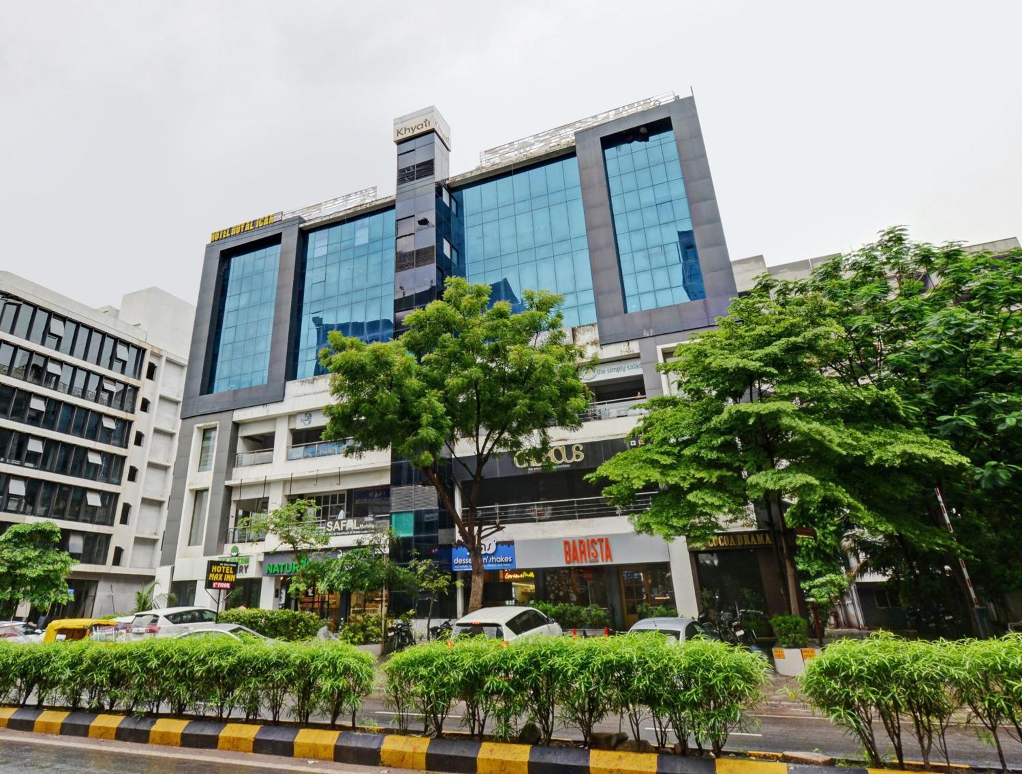 Hotel Royal Ican Sindhubhavan Road Amhedabad Dış mekan fotoğraf